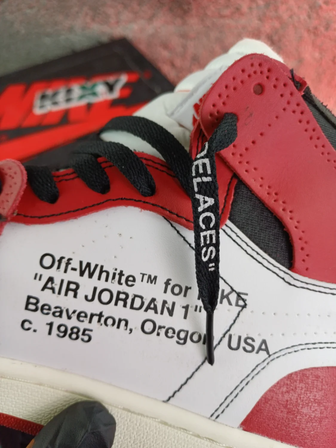 Jordan 1 Retro High Off-White Chicago - Image 5